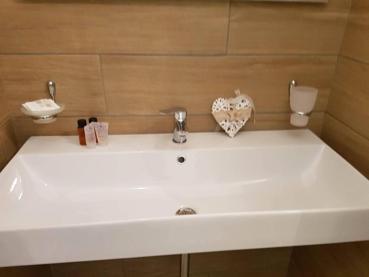 I Tesori Del Mare Bed & Breakfast Летояни Екстериор снимка