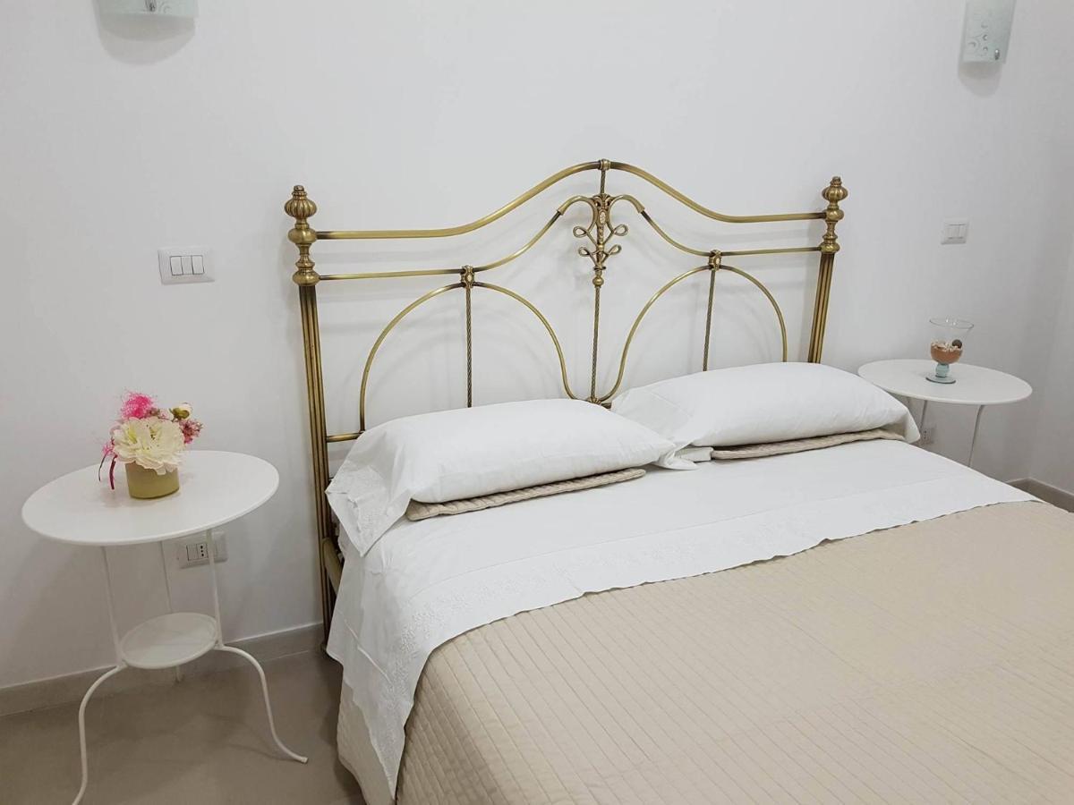 I Tesori Del Mare Bed & Breakfast Летояни Екстериор снимка